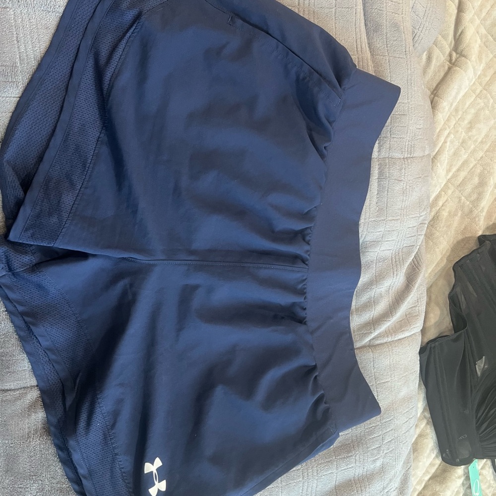 Under Armour navy blue shorts